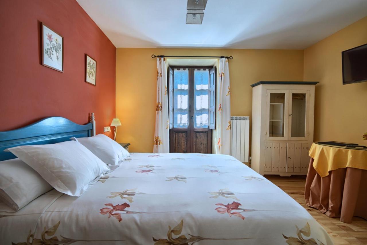 Hotel Rural El Almadiero Burgui Dış mekan fotoğraf