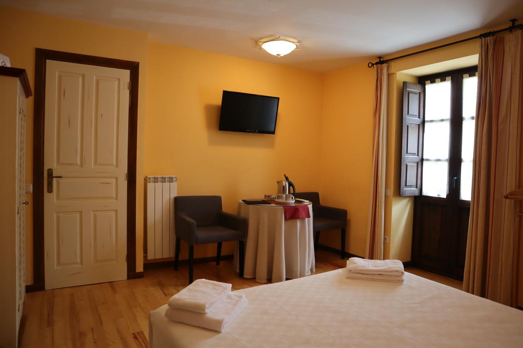 Hotel Rural El Almadiero Burgui Dış mekan fotoğraf